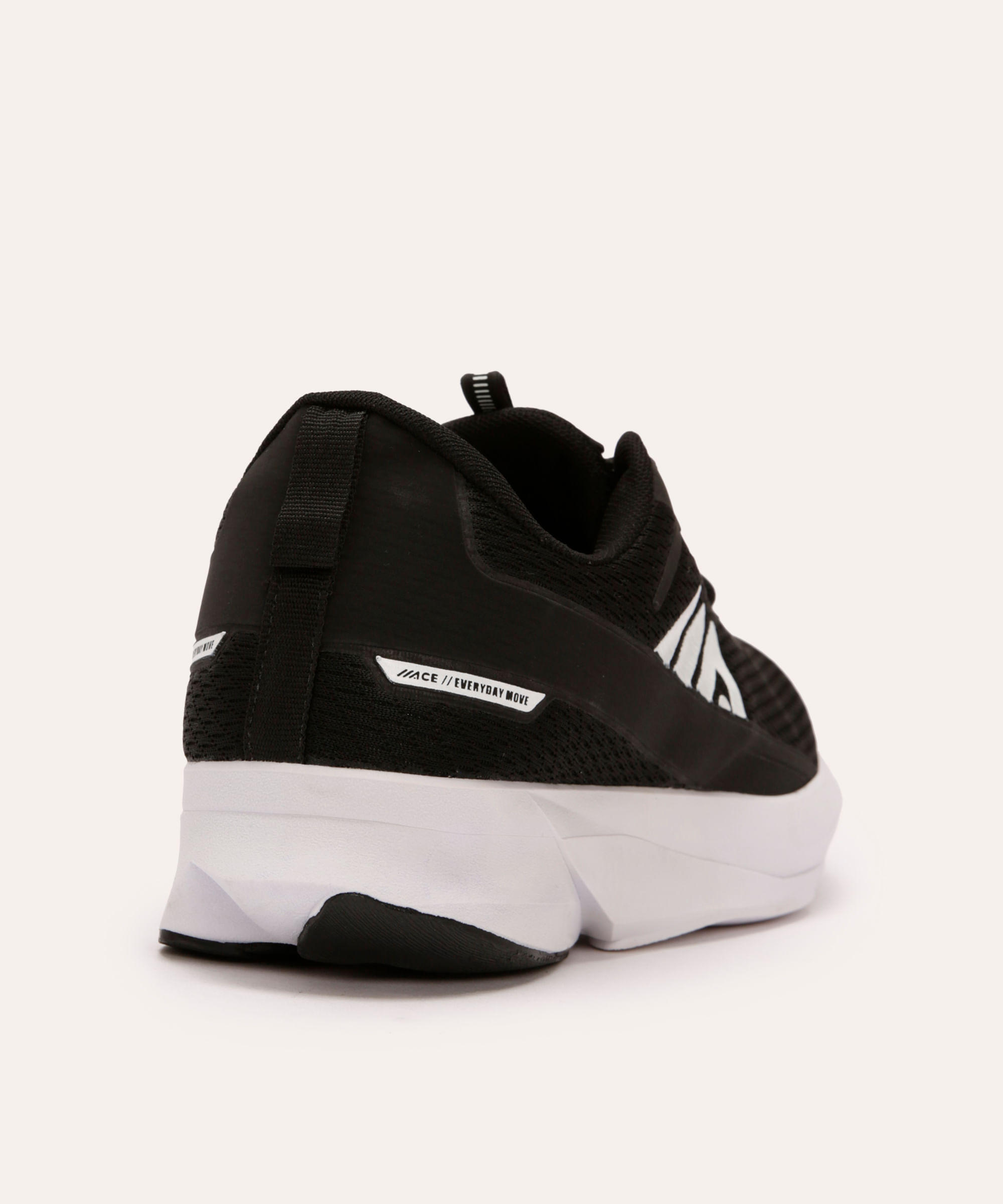 tênis esportivo ace sola alta preto