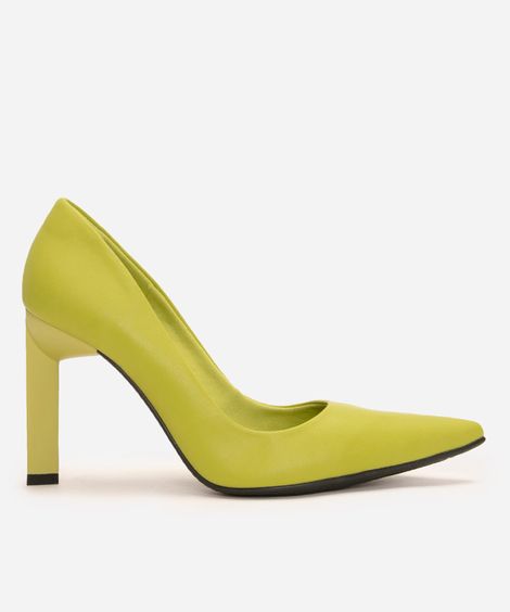 scarpin bico fino salto triângulo oneself verde claro