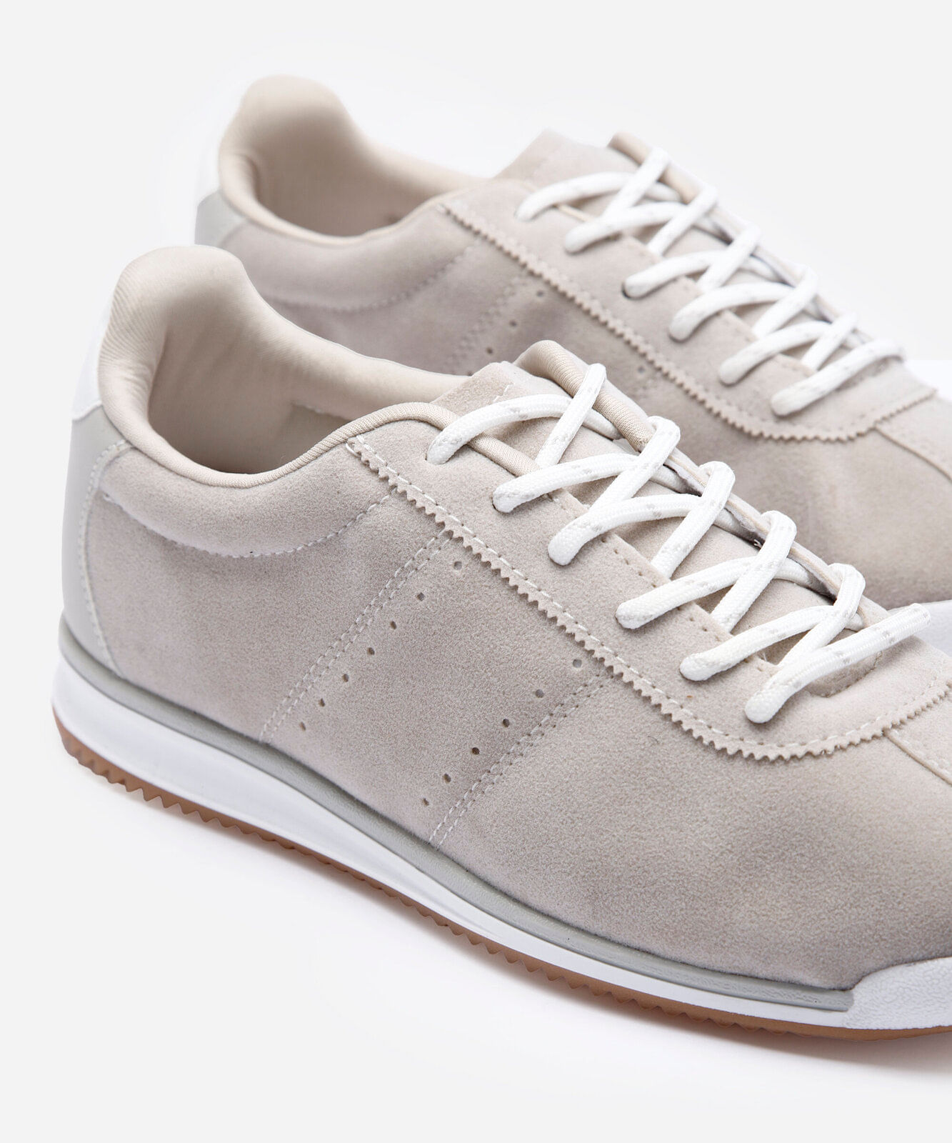 tênis feminino jogging chuteira camurça cinza