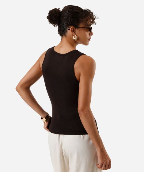 regata feminina decote u tricot marrom