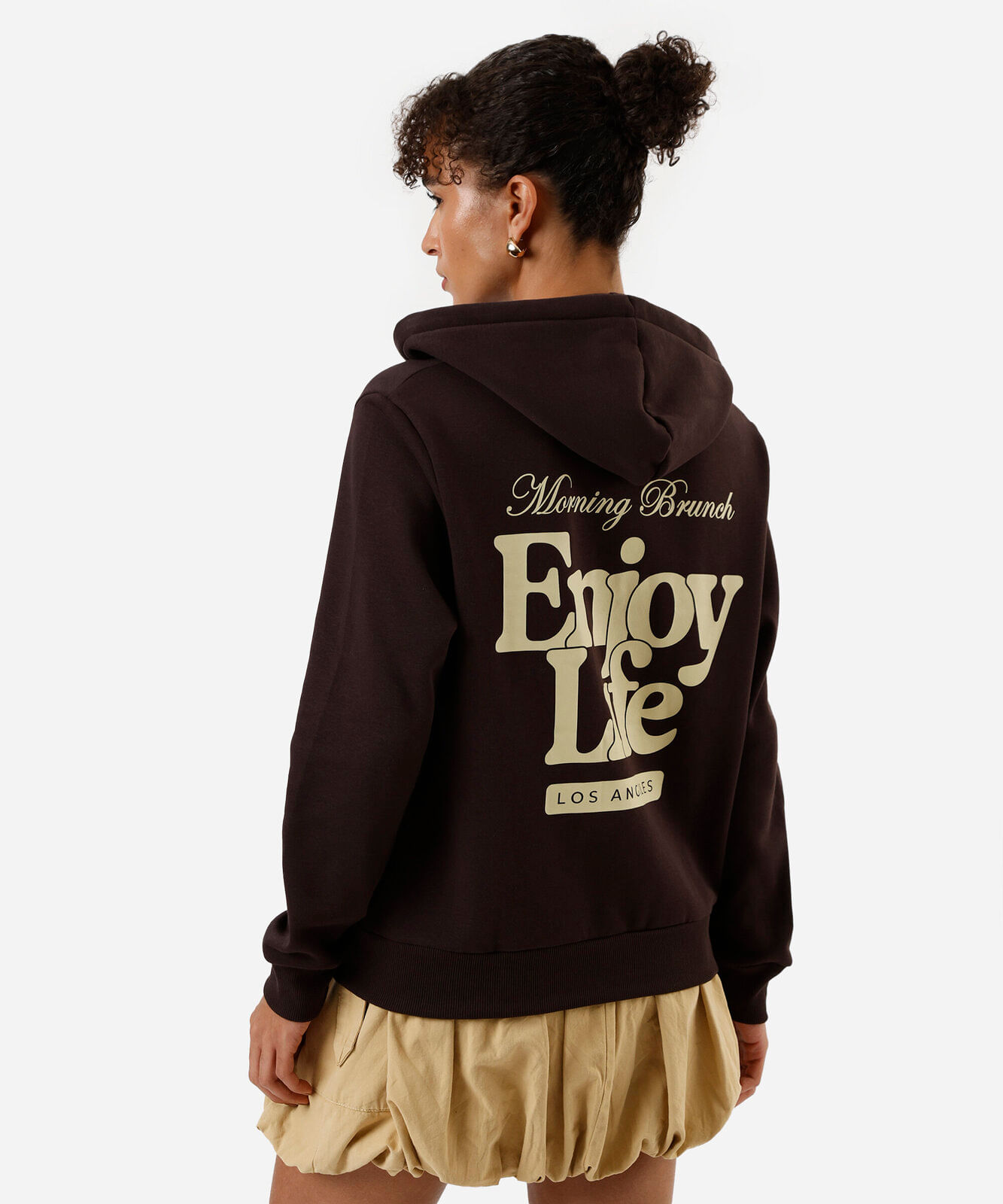 blusão de moletom com zíper enjoy life marrom