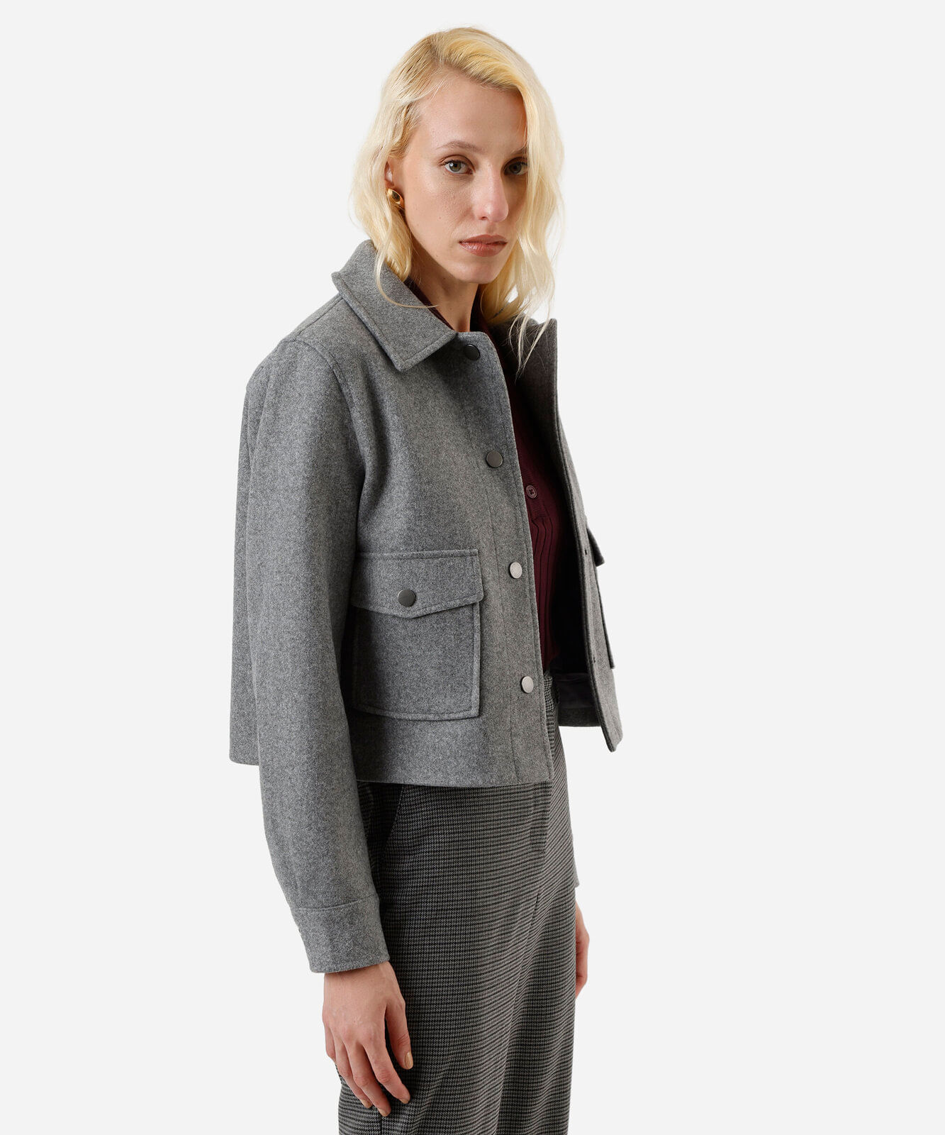 jaqueta feminina texturizada cinza