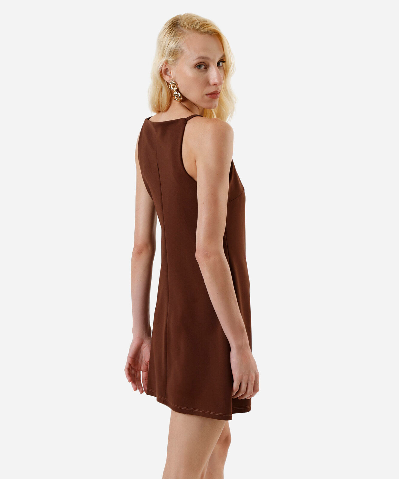 vestido feminino curto alfaiataria marrom