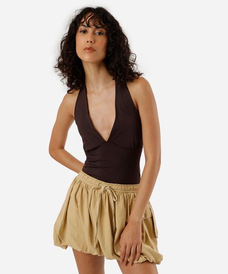 blusa frente única feminina  com franzido marrom