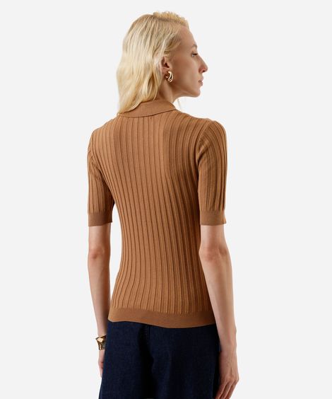 polo feminina de tricot canelada marrom