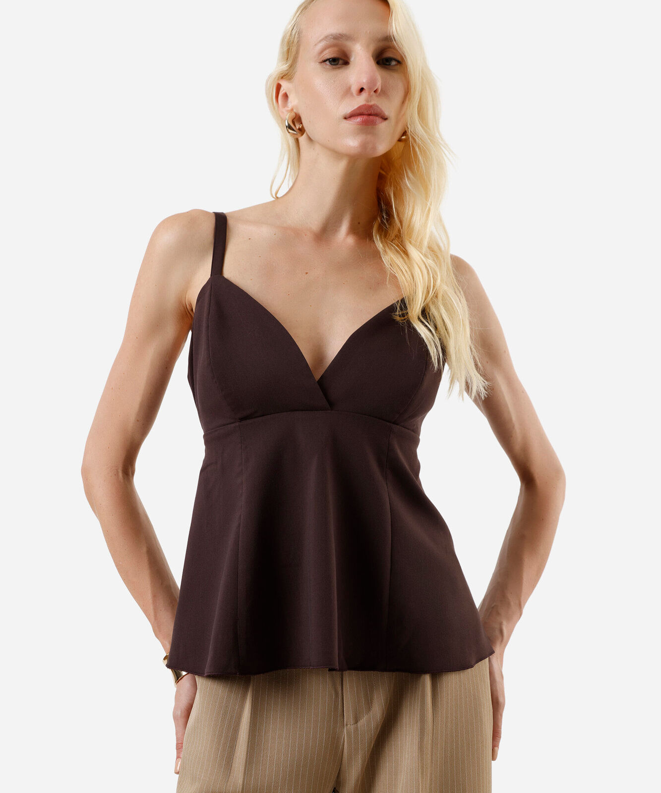 blusa peplum alça fina feminina decote v marrom