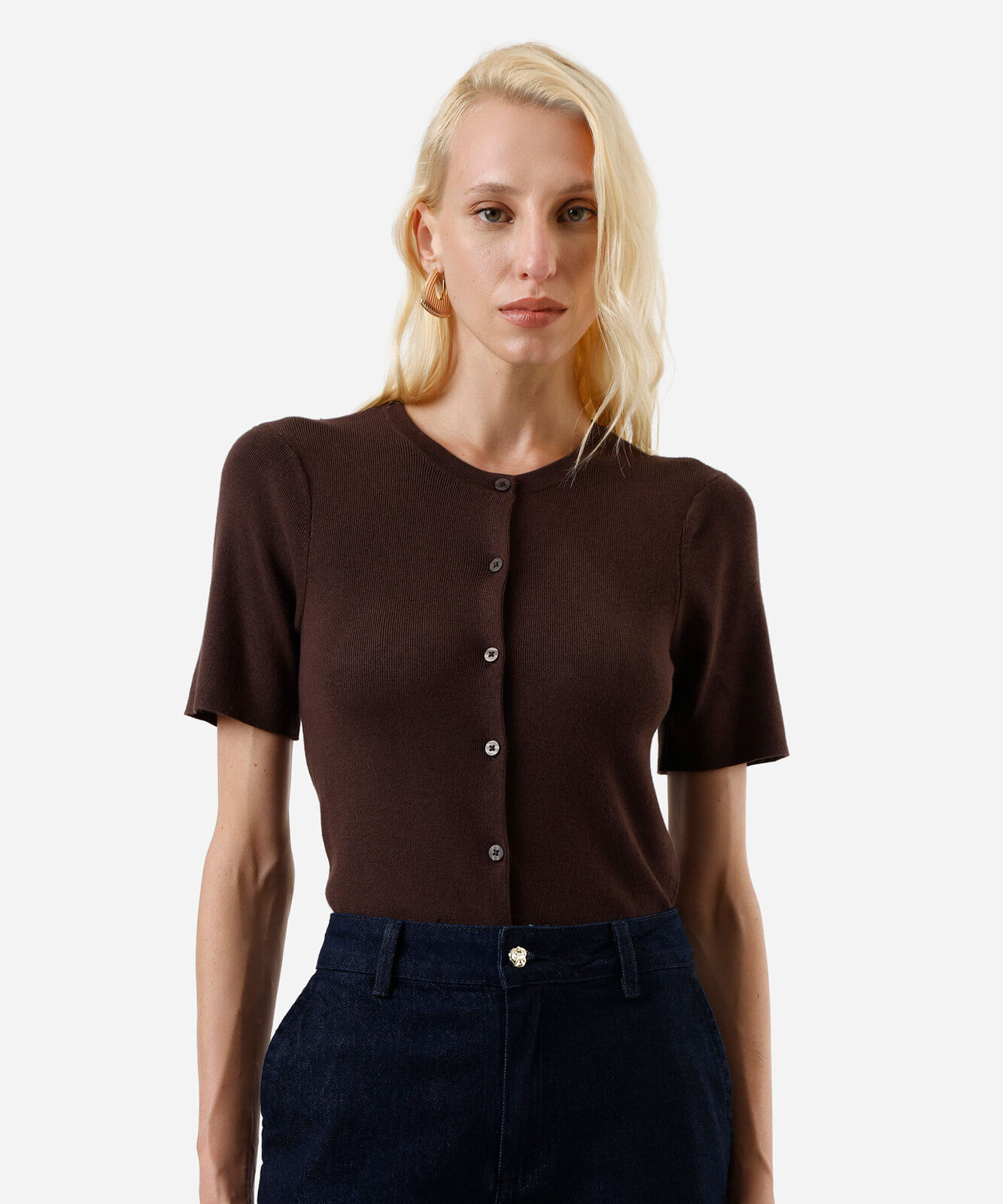 blusa feminina de tricot com botões marrom