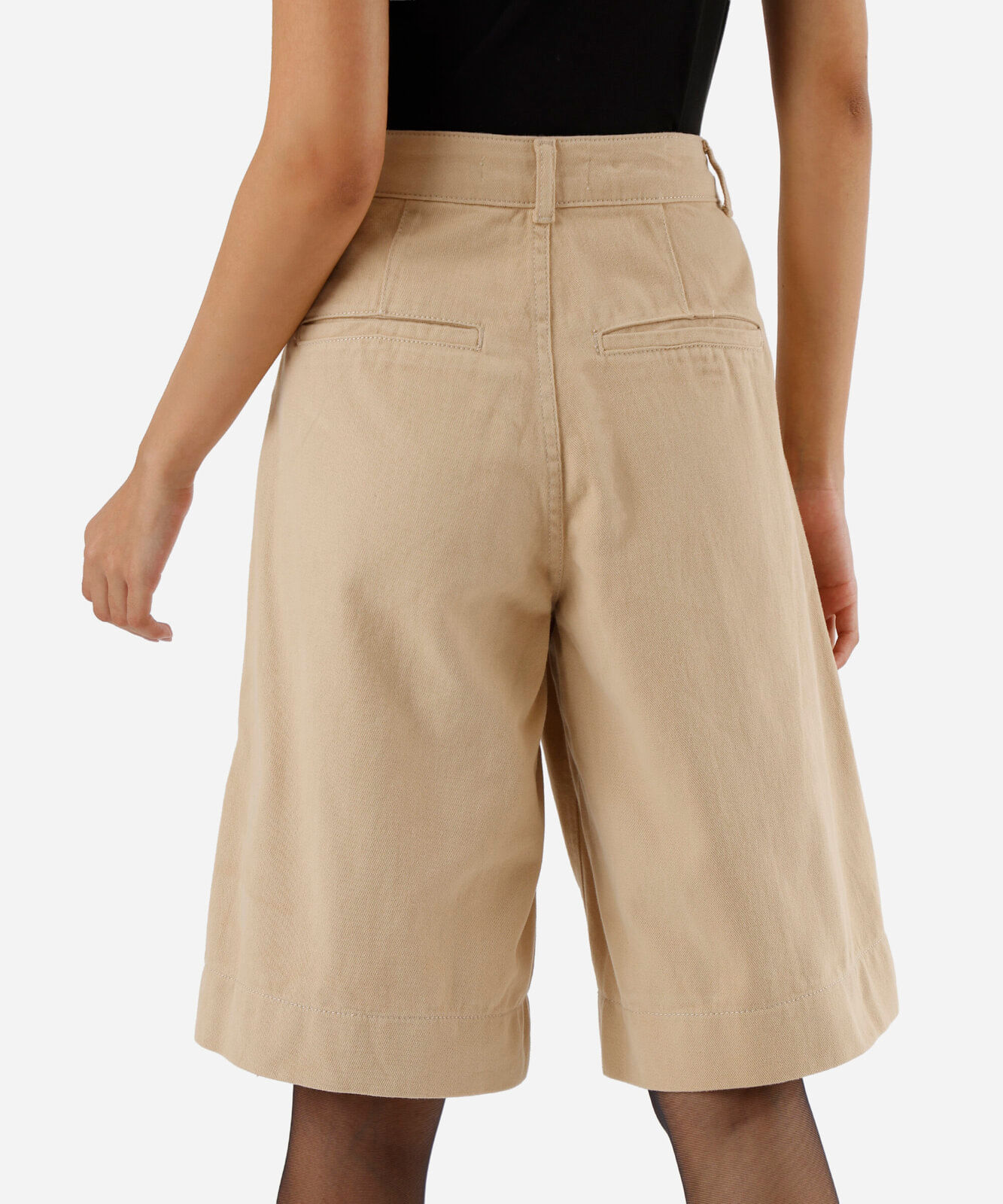 bermuda jorts feminina de sarja com nervuras bege
