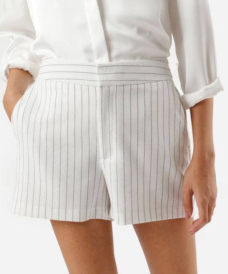 short curto de alfaiataria feminino risca de giz off white