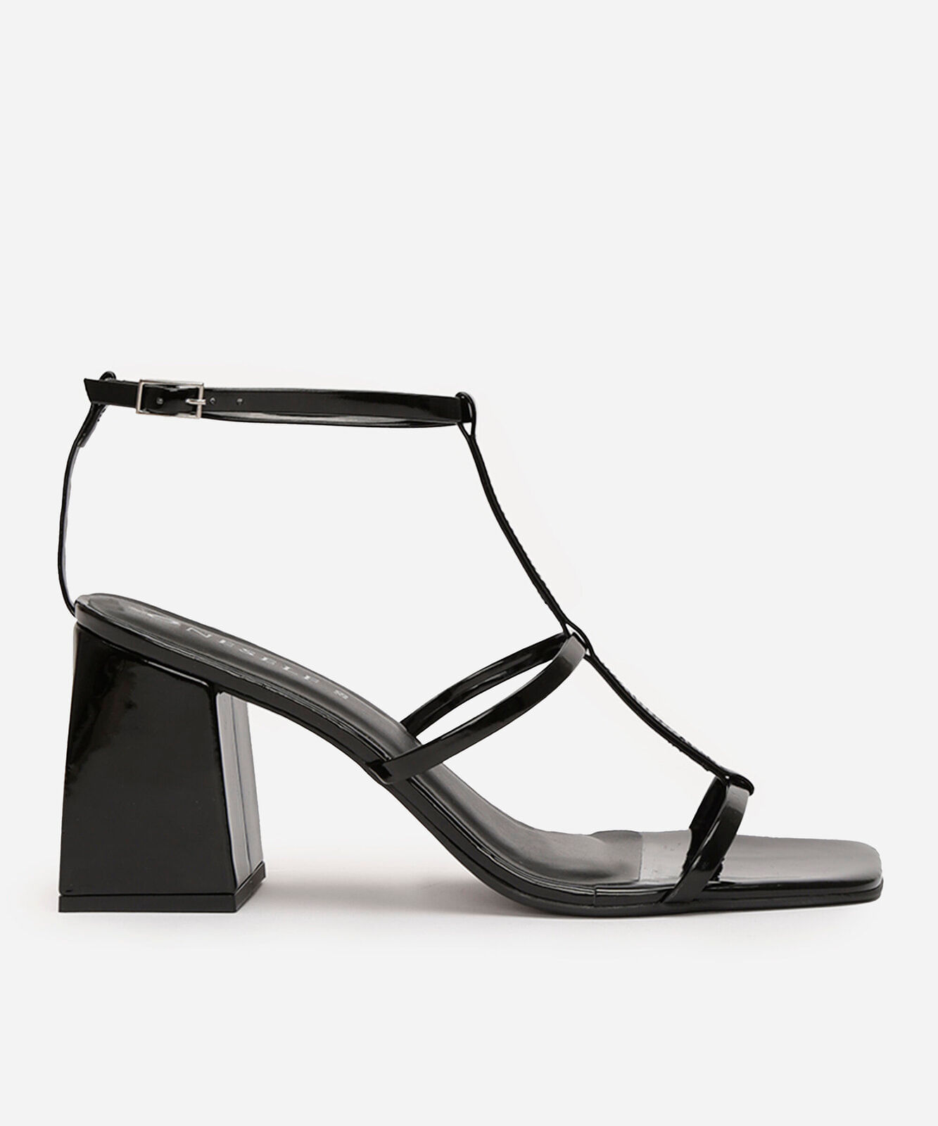 sandália tira fina salto médio vernizada oneself