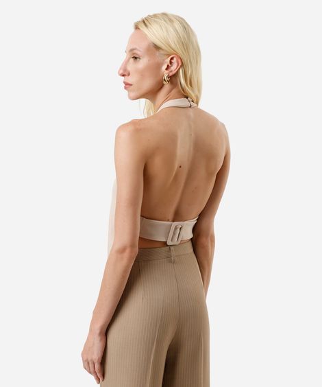 blusa frente única feminina com fivela texturizada bege