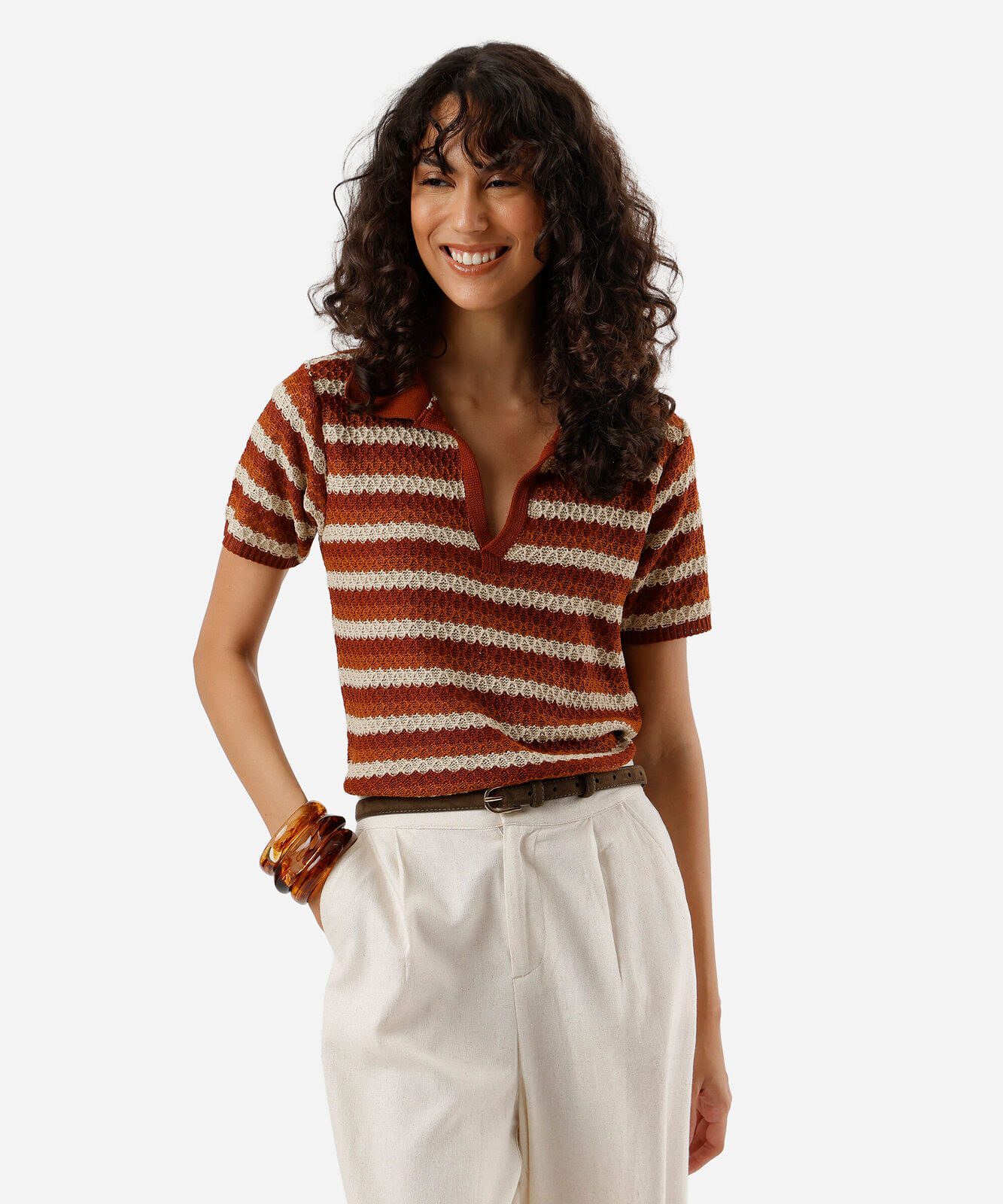 polo feminina de tricot texturizada listrada colorido