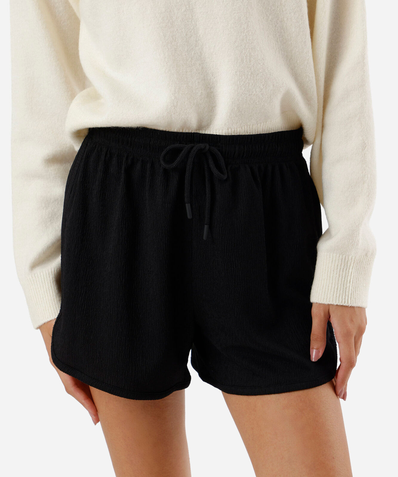 short básico feminino texturizado cós elástico preto