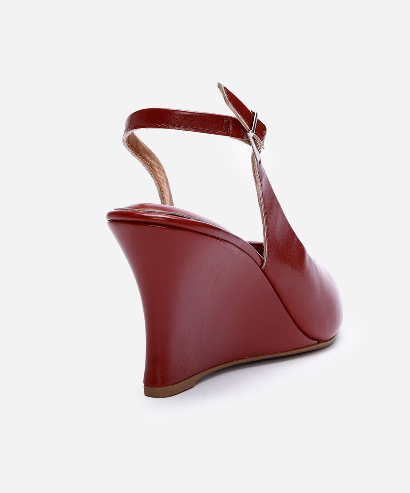 scarpin anabela slingback com bico fino vermelho