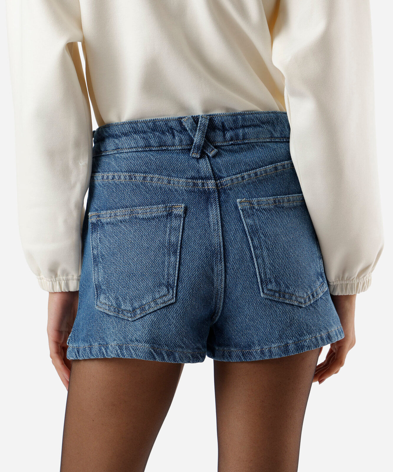 short curto feminino jeans cintura média azul