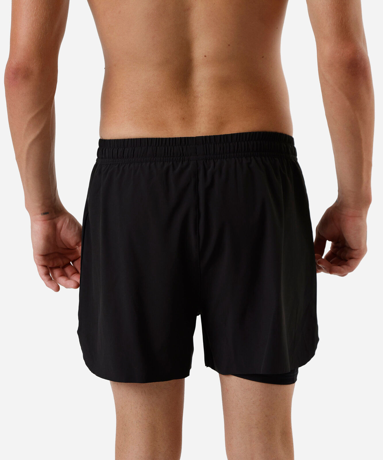 short masculino esportivo com compressão preto