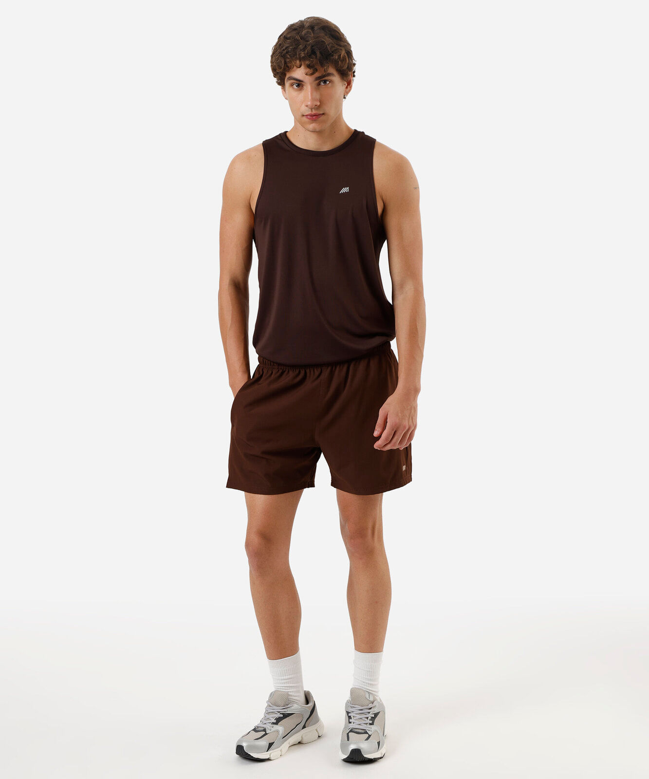 regata slim fit masculina esportiva marrom