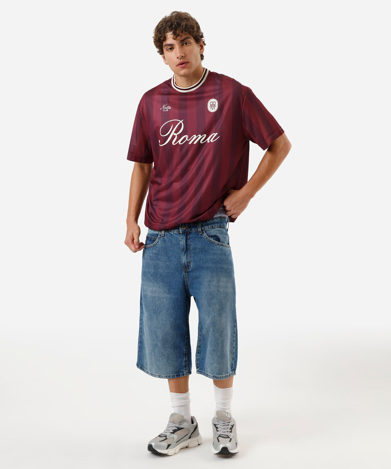 camiseta box fit masculina roma listrada vinho