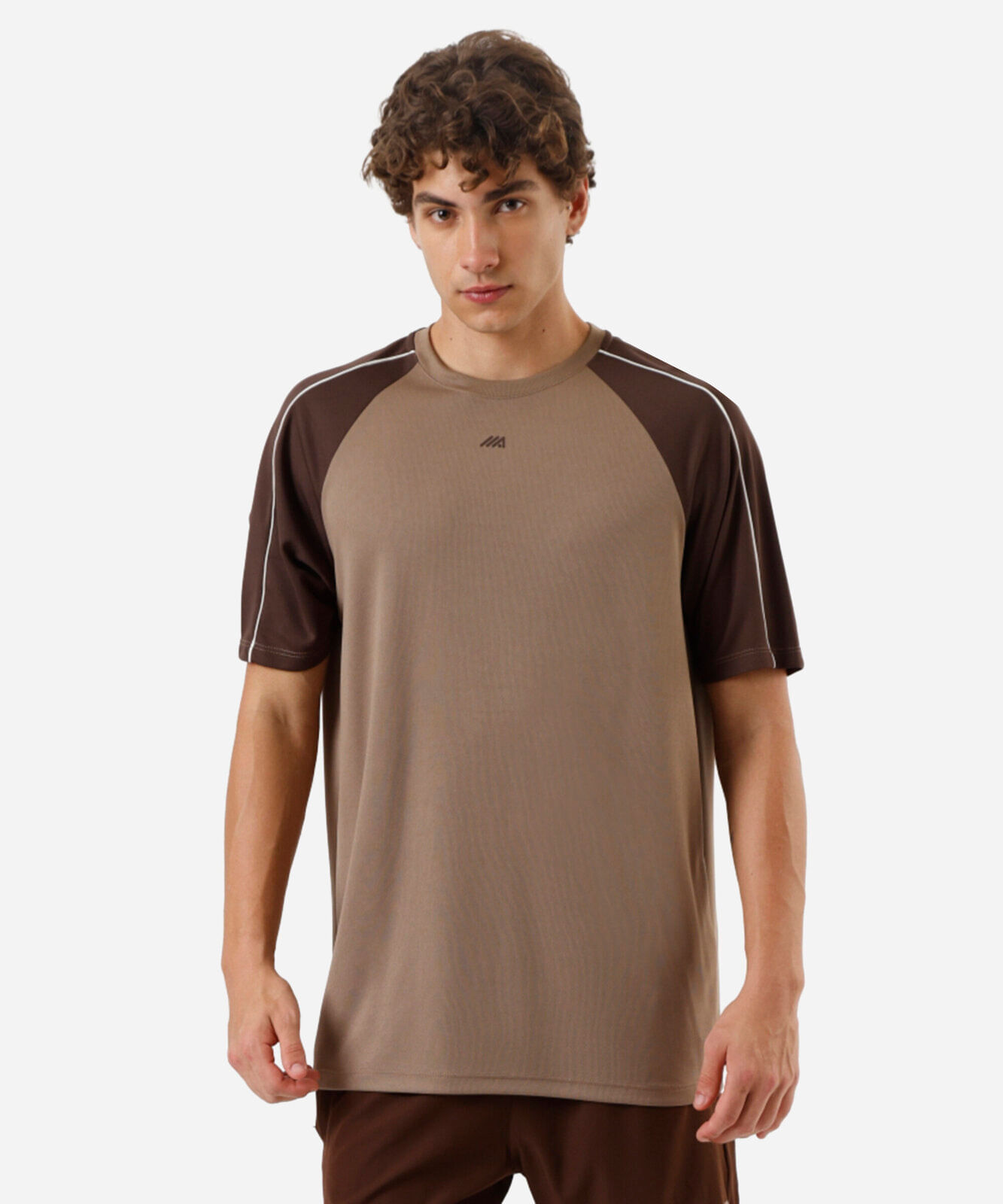 camiseta masculina raglan vintage marrom