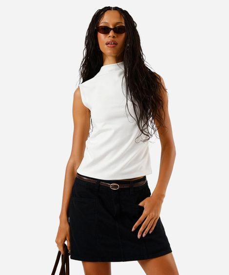 regata feminina de viscose com franzido off white