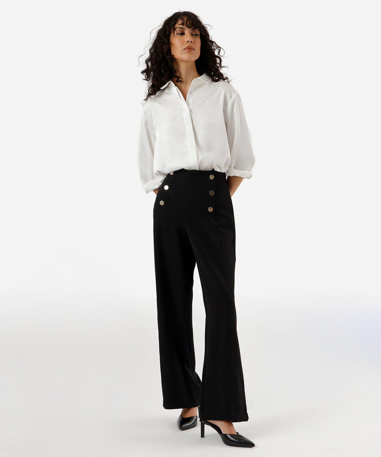 calça reta de alfaiataria feminina preta