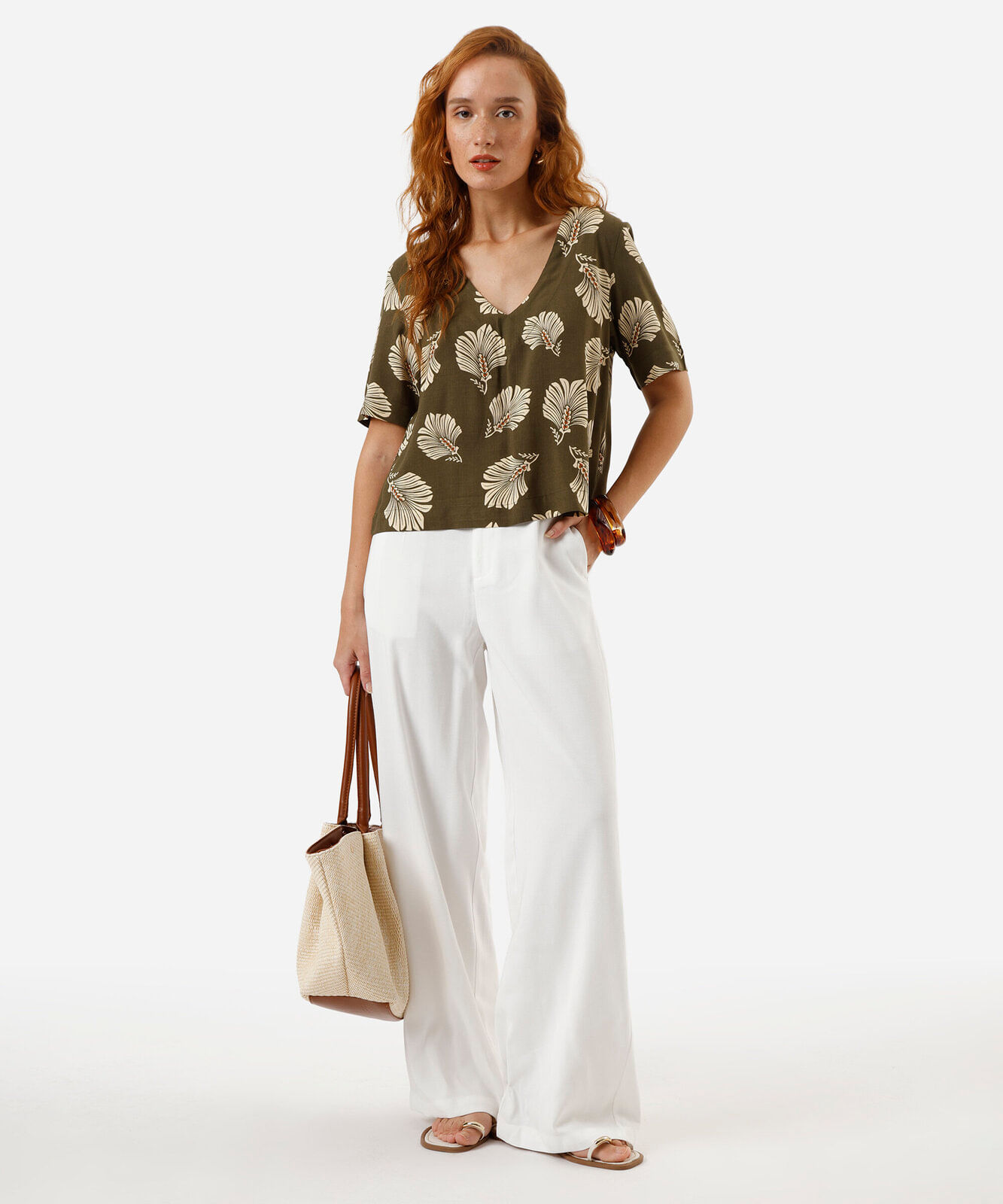 blusa feminina de viscose estampa folha leque verde