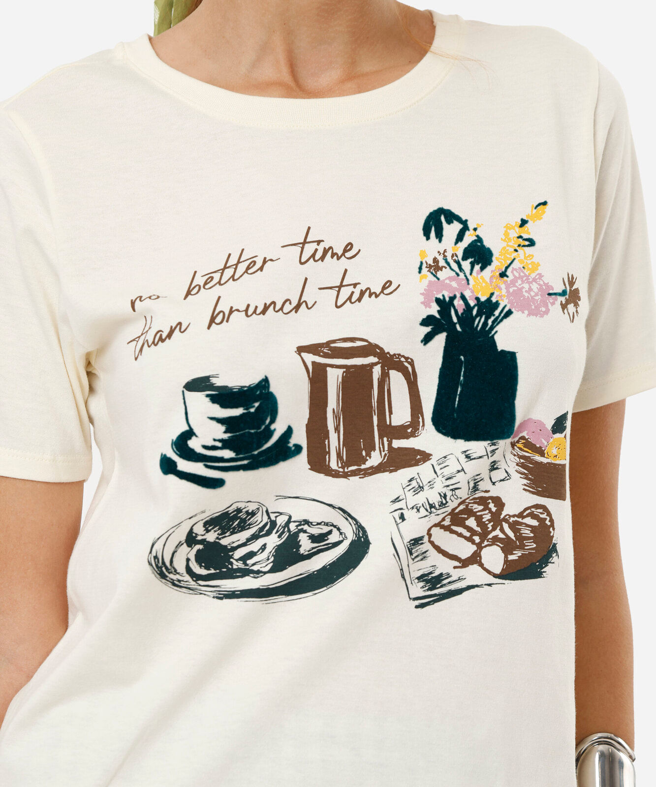 camiseta feminina brunch time amarela