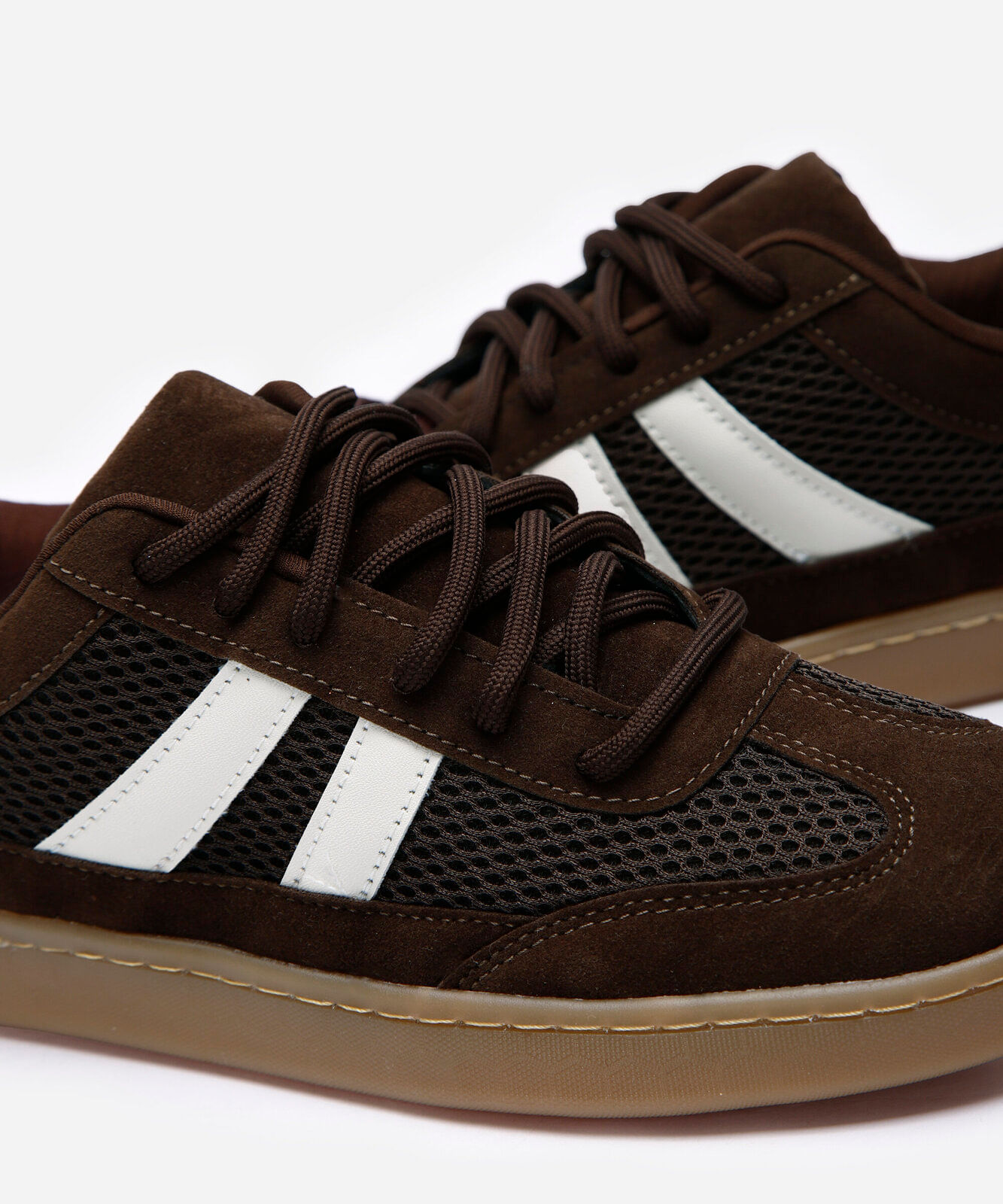 tênis casual feminino marrom