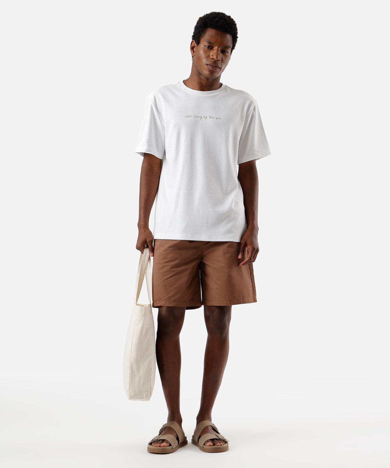 camiseta masculina com algodão estampada off white