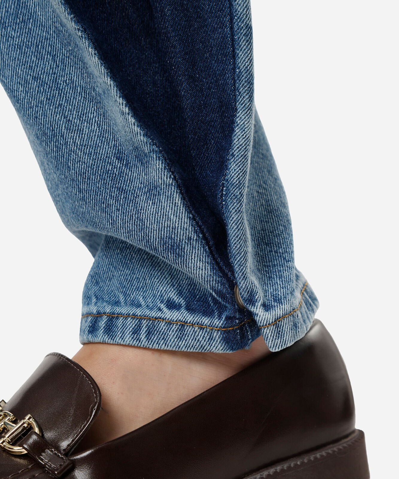 calça balloon feminina jeans com recorte lateral azul