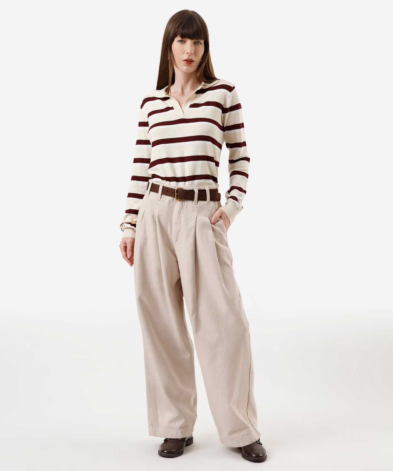 polo básica feminina de tricot manga longa listrada bege