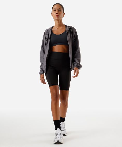 bermuda feminina esportiva ace com bolsos preta