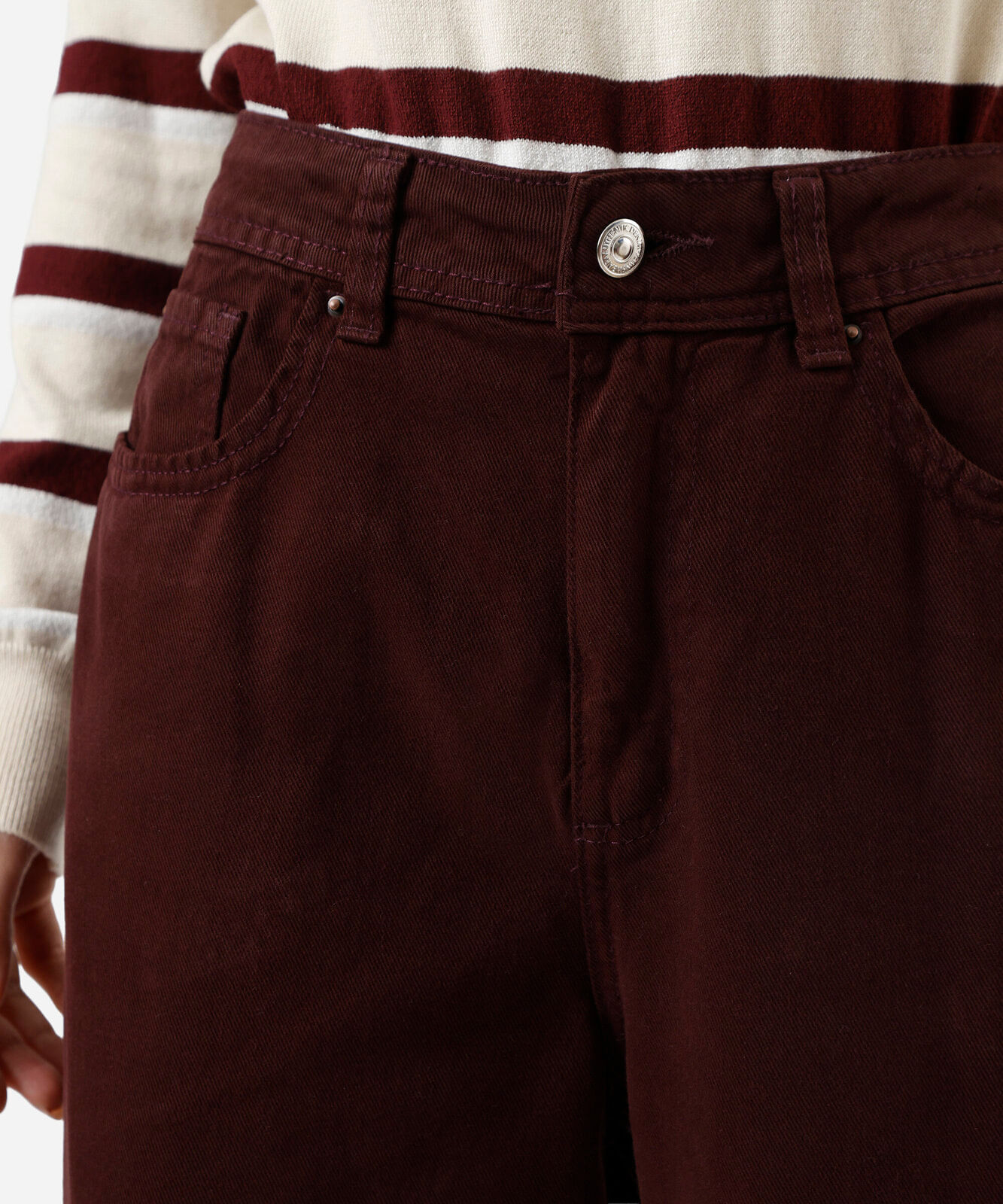 calça wide leg cropped feminina de sarja cintura alta vinho