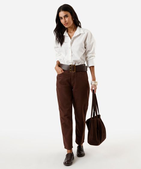 calça mom sarja cintura super alta marrom