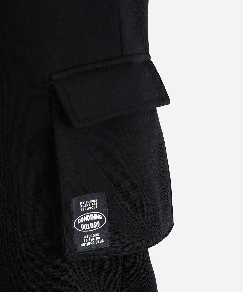 calça juvenil jogger de moletom com bolso cargo preta