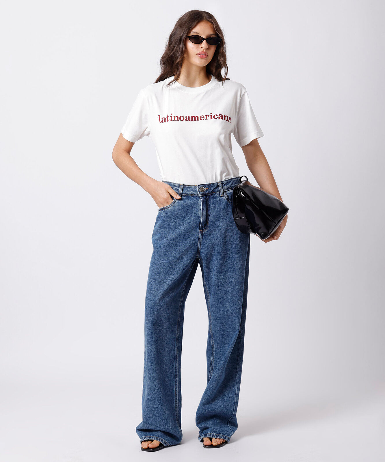 camiseta feminina de algodão latino americana mindset off white