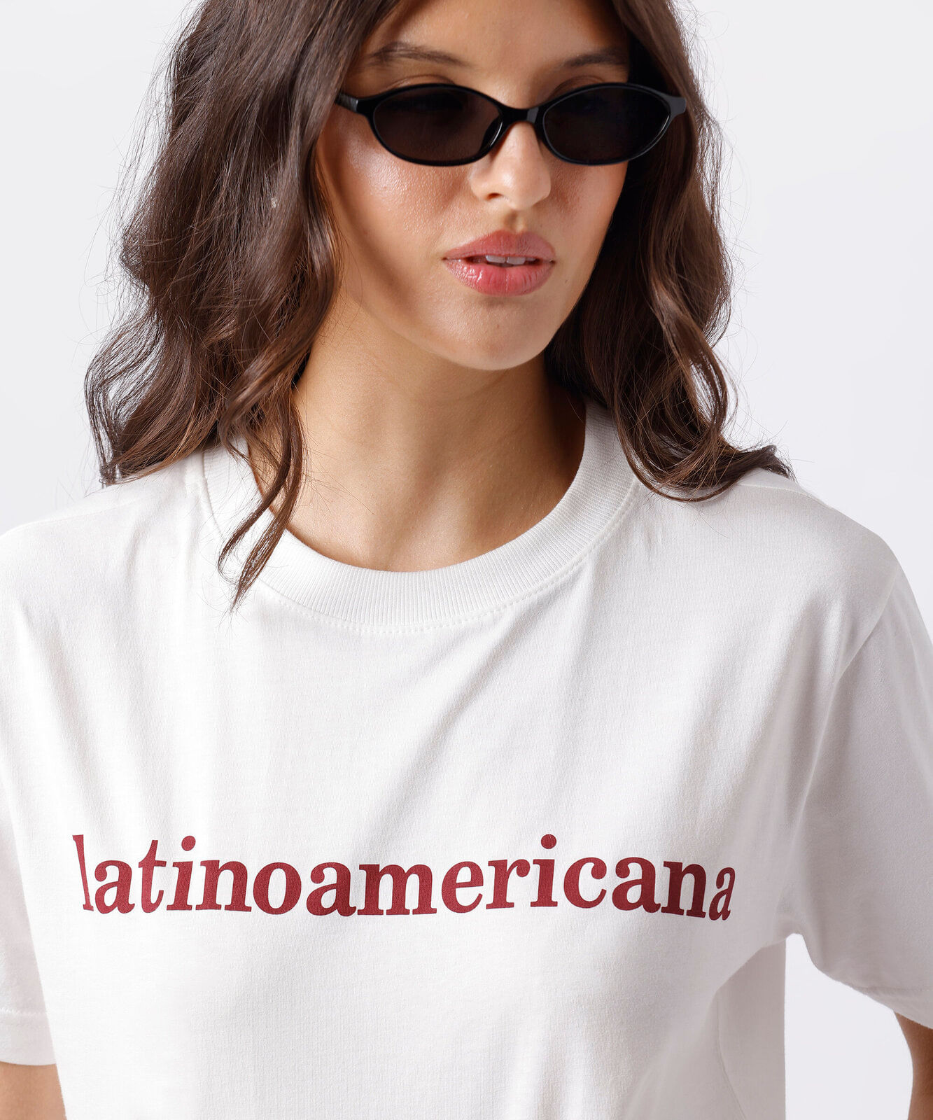 camiseta feminina de algodão latino americana mindset off white
