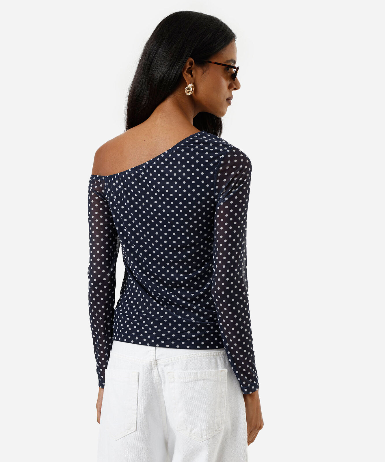 blusa feminina de tule assimétrica manga longa poá azul