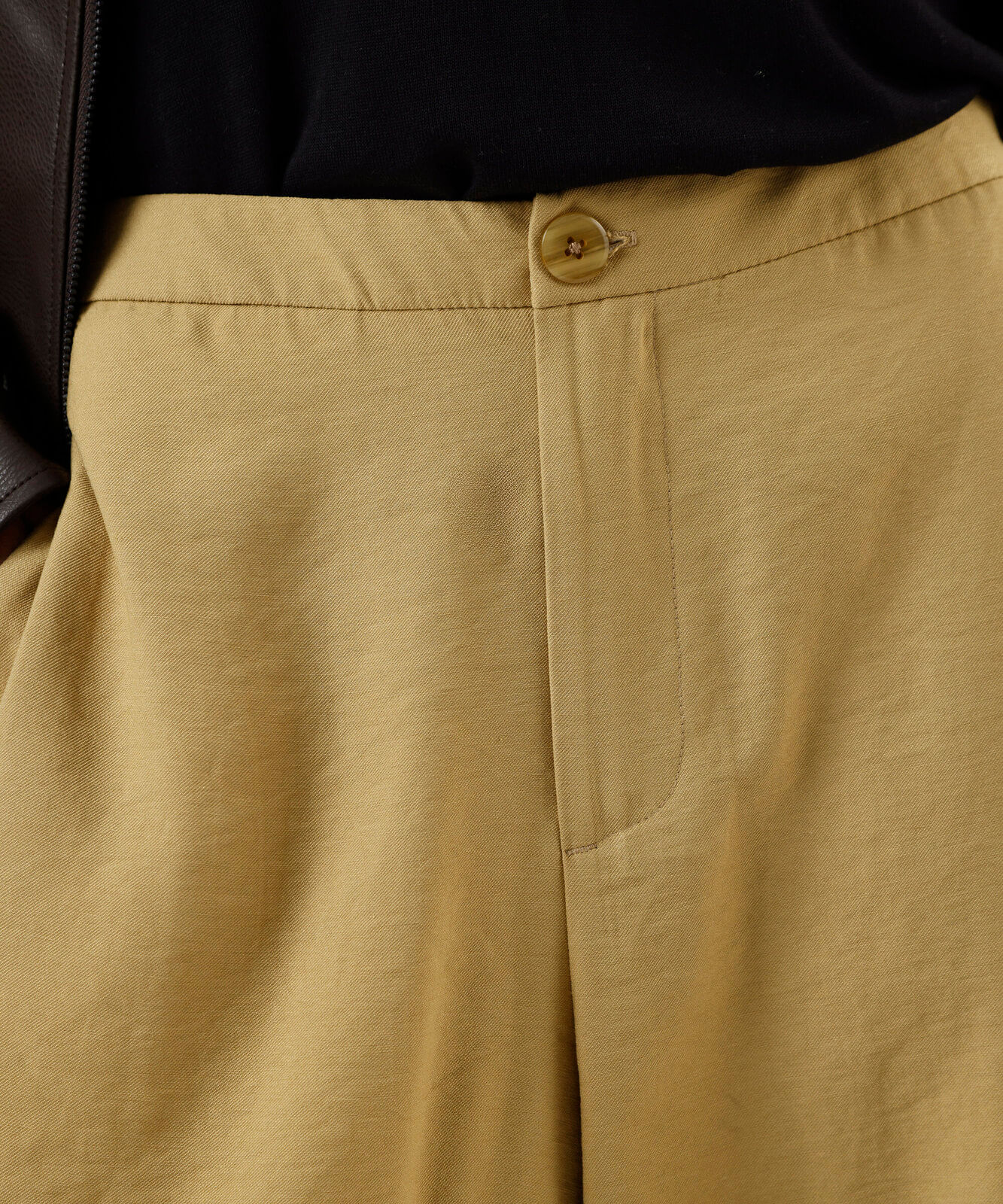 calça balloon de alfaiataria feminina com viscose bege