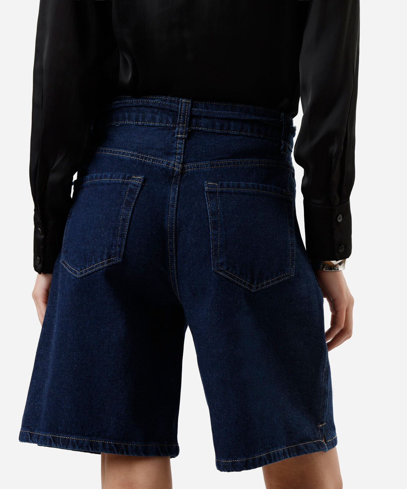 bermuda reta feminina jeans com cordão cintura média azul