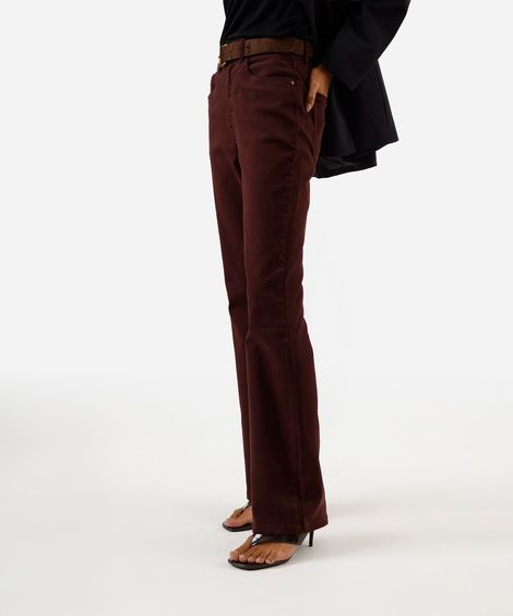 calça sarja boot cut cintura alta vinho