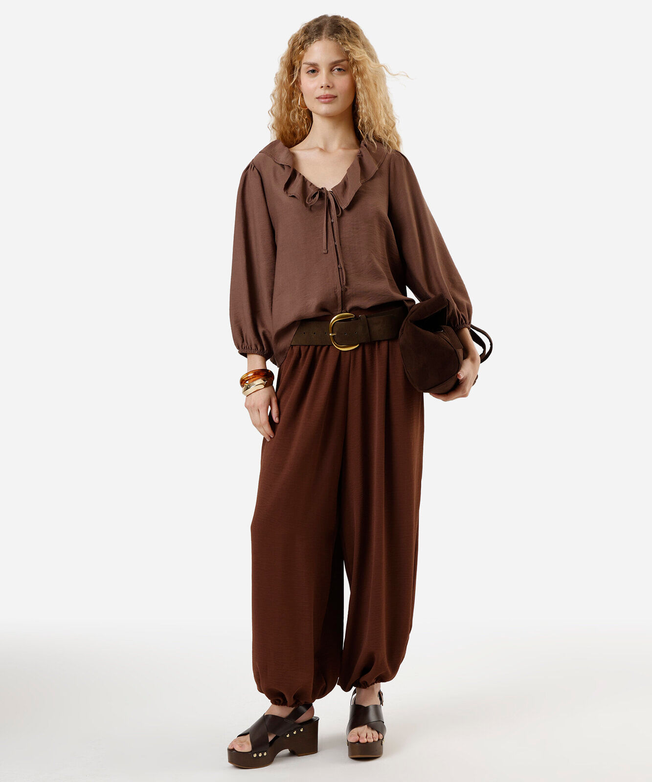 calça aladim feminina  texturizada marrom