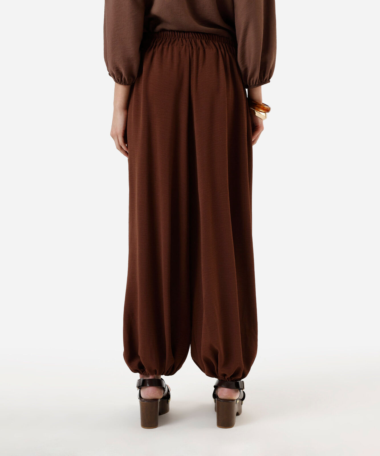 calça aladim feminina  texturizada marrom