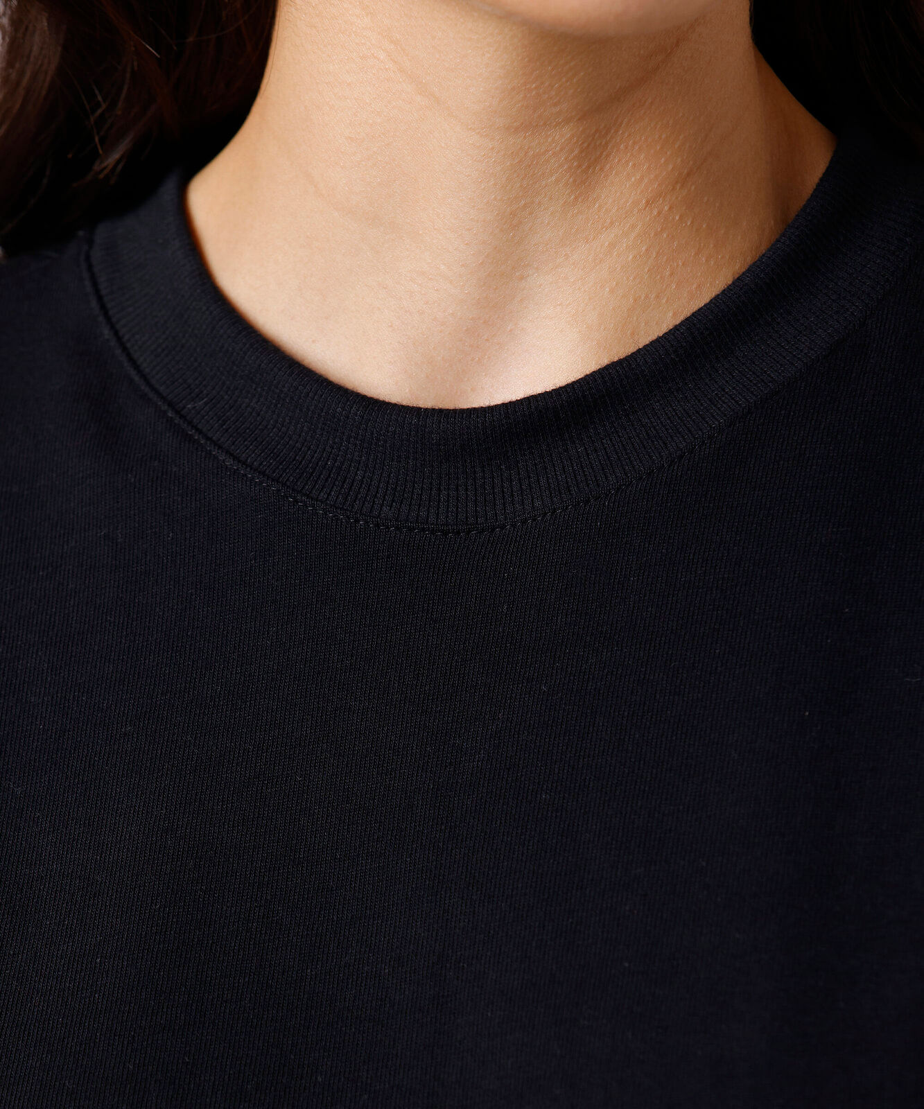 camiseta alongada feminina de algodão com renda mindset preta