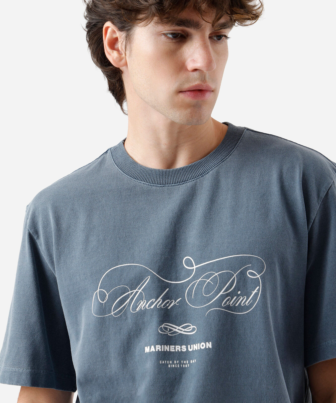camiseta masculina de algodão estampada estonada azul