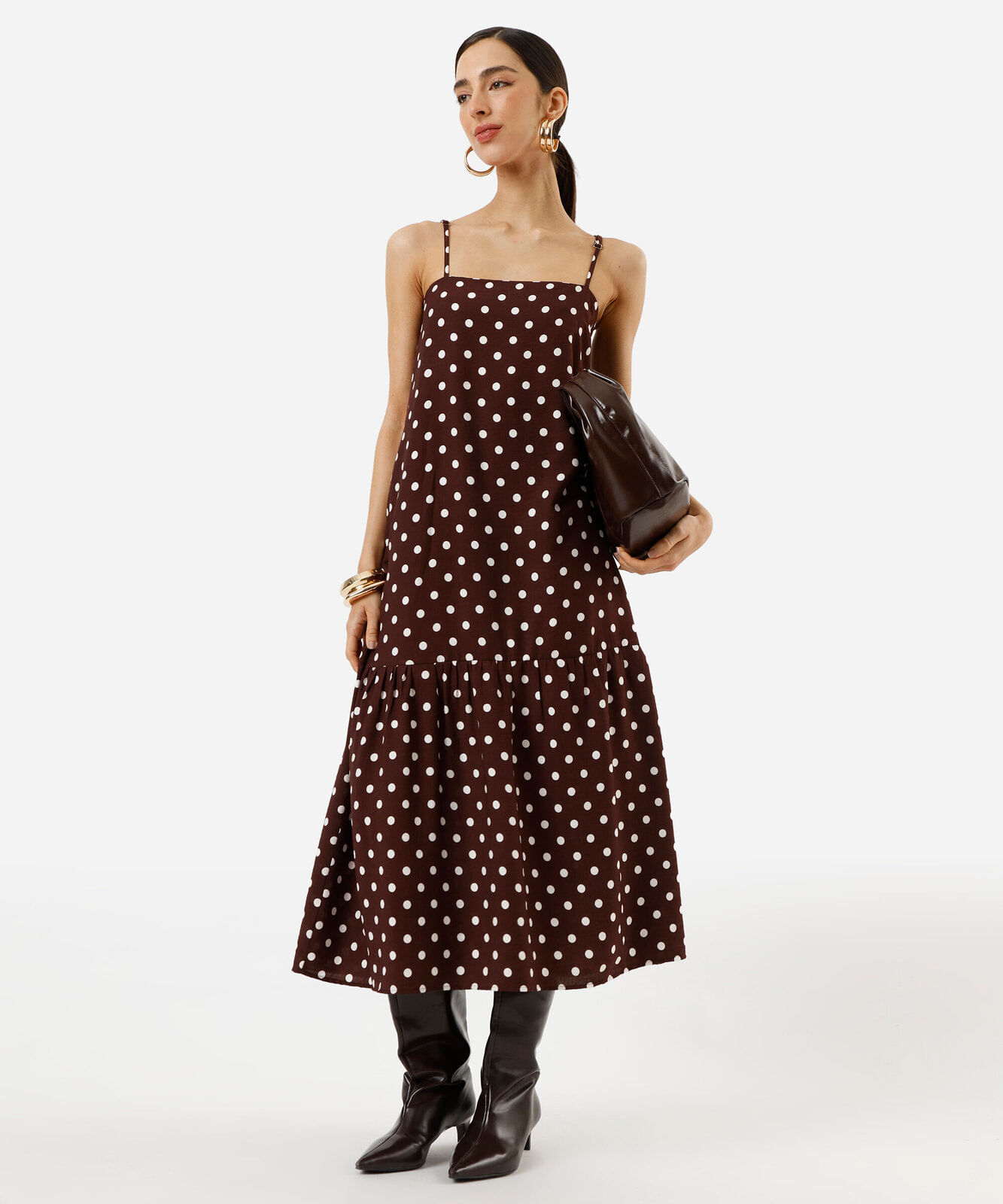 vestido midi alça fina feminino com viscose e recorte poá marrom