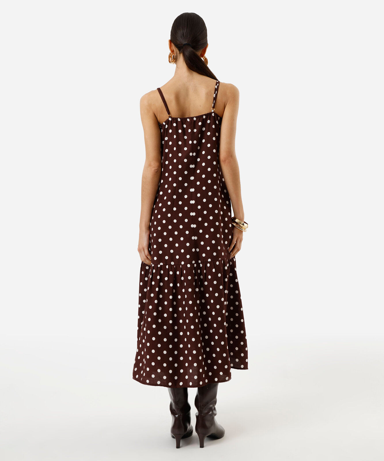 vestido midi alça fina feminino com viscose e recorte poá marrom