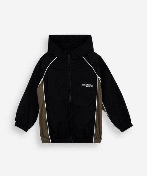 jaqueta corta vento infantil com capuz e recortes preta