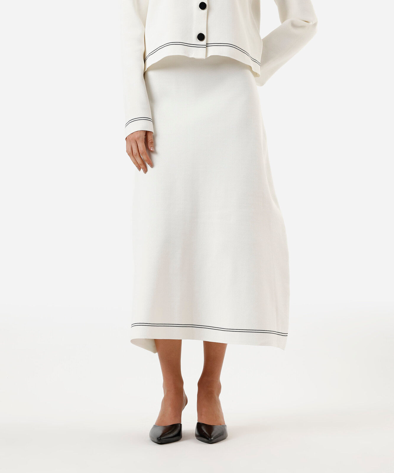 saia midi feminina de tricot com listras off white