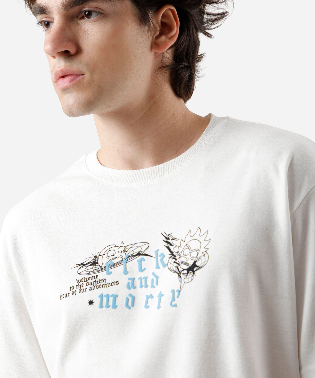 camiseta masculina com algodão rick and morty off white